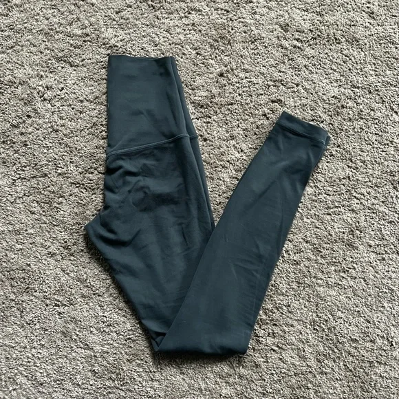 Lululemon Super High Waisted Align 28” Leggings - Picture 1 of 3